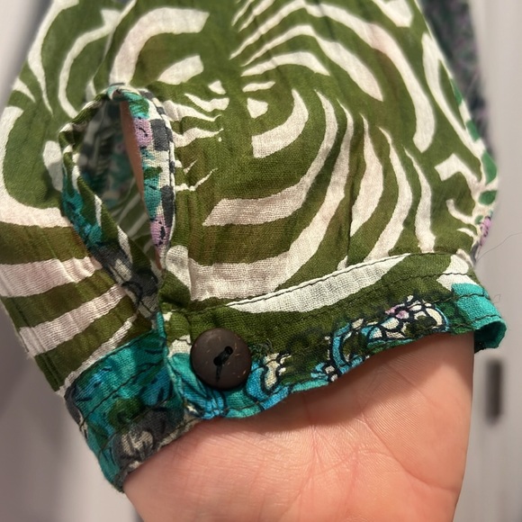 Boho Lightweight Cotton Blouse, Coconut Buttons, Made in Nepal, Size L - Picture 6 of 12